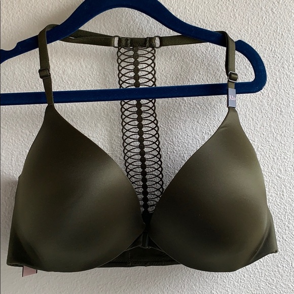 NWT Victoria secret bra - Picture 1 of 4